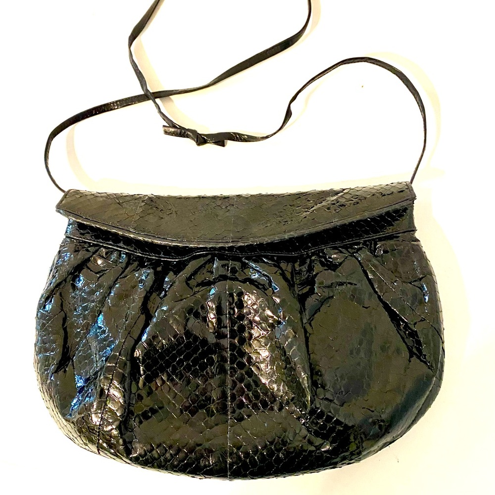 Vintage Sakowitz Black leather clutch purse with shoulder strap